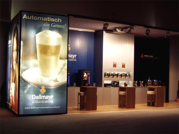 Messestand Dallmayr Juni 2008 mit Leuchtw�nden