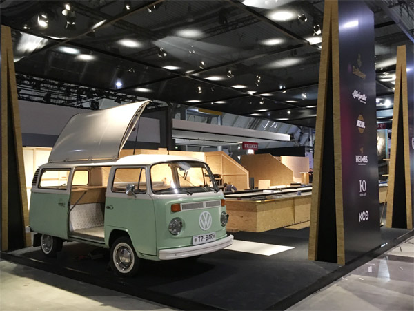 Messestand Loung mit Upcycling Paletten,�beln