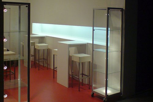 Messestand TKEUROPE 2008
Spanndecke, Theke, St�hle, Vitrinen...